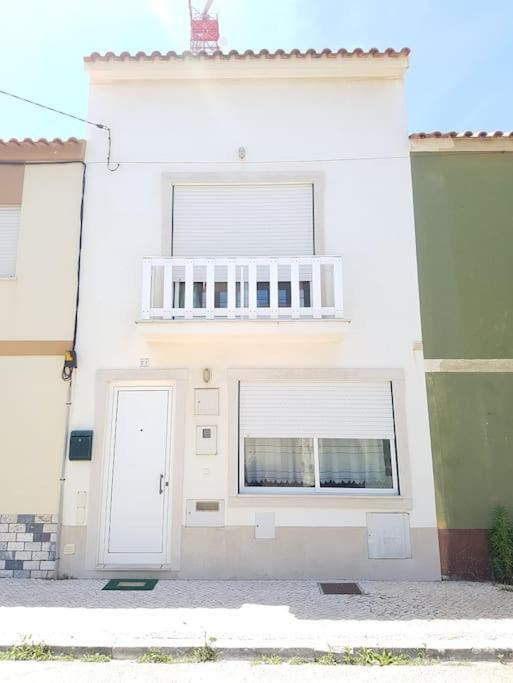 Casa De Praia Acolhedora/ Cosy Beach House Marinha das Ondas Εξωτερικό φωτογραφία